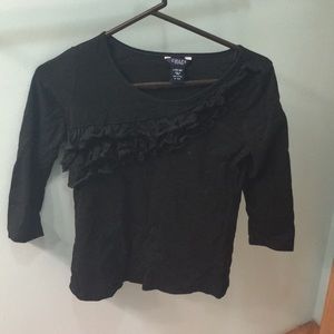Black 3/4 sleeve shirt